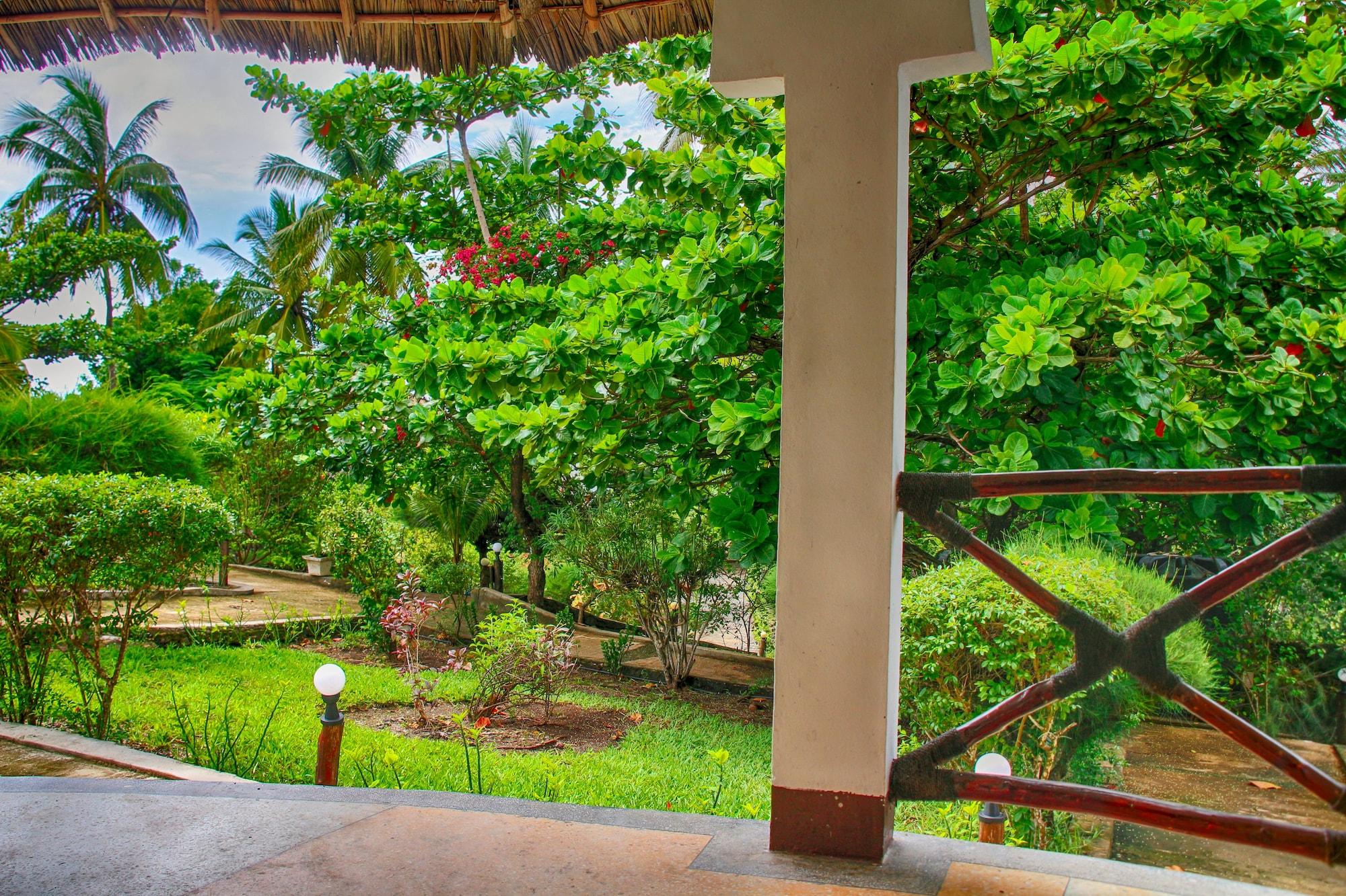 African Sun Sand Sea Beach Resort & Spa Bwejuu Exterior foto