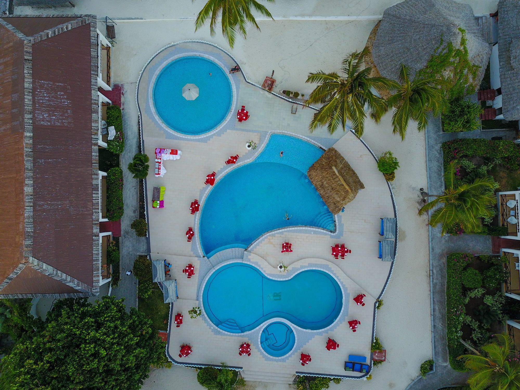 African Sun Sand Sea Beach Resort & Spa Bwejuu Exterior foto